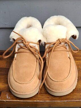 UGG Diara Chestnut Suede Shearling Lace Up Shoes/Boots size 8 NWT!